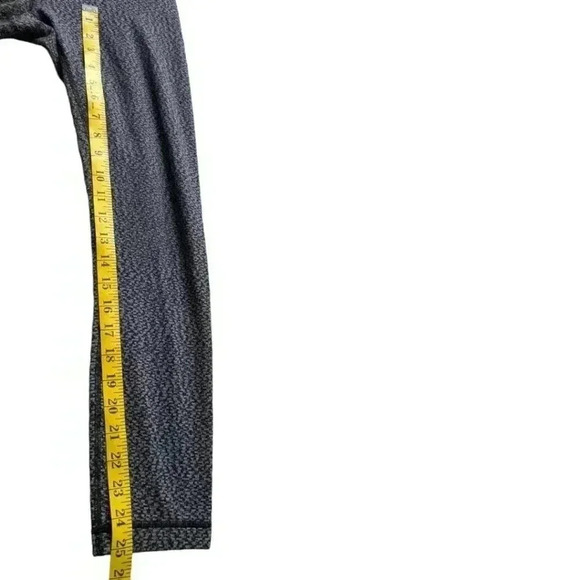 Lululemon High Times Pant Digi Pixie Black Pitch Grey 7/8 Length Women's size 6 - Picture 11 of 11